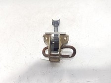 3330951 entrebâilleur