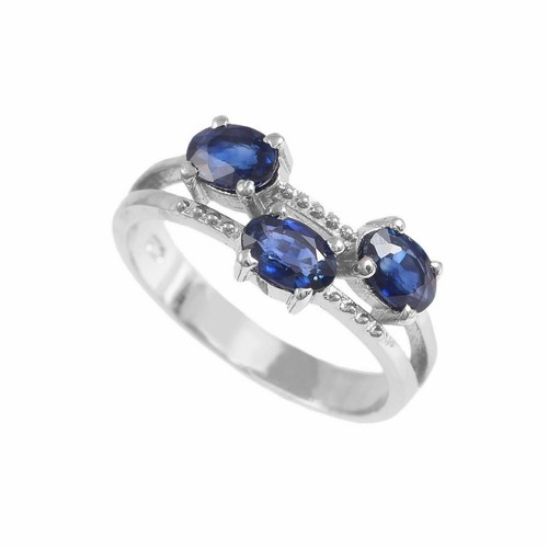 Bague saphir bleu délicat