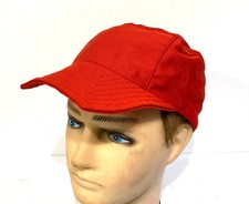 Ancienne Casquette Militaire Rouge Année à identifier Taille 57/58