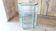 Vitrine miniature hexagonale