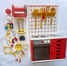 Ancien jouet cuisinière en