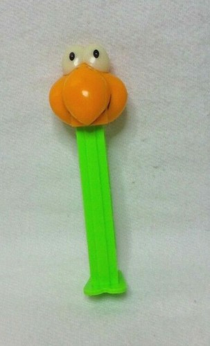 Distributeur bonbons pez - de,