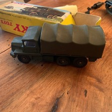 dinky toys militaire camion gazelle BERLIET