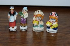 4 FÈVES  "REGIONS" BON ETAT