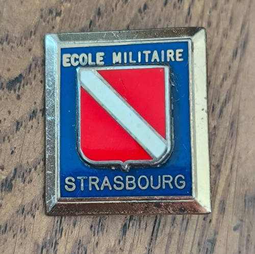 Insigne ecole militaire - insigne,