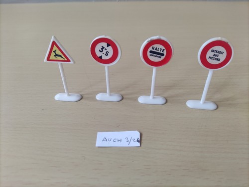Panneaux routiers - 12,