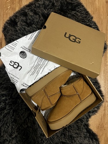 Bottines fourrés ugg - fourrés, ugg.