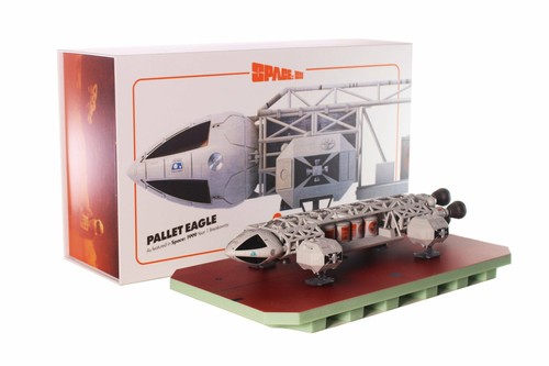 Space 1999 pallet eagle - space,