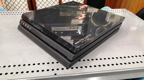 Sony playstation pro - 4,