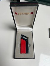 Briquet FERRARI Formula F40, vintage, design années 80 dans sa boîte d'origine
