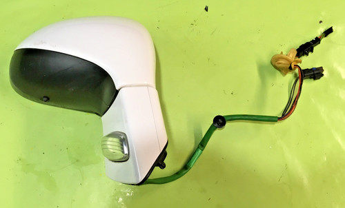 Retroviseur droit peugeot - /,