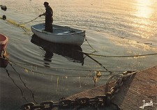 29  BRETAGNE RETOUR DE PECHE