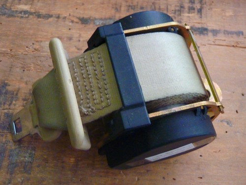 Peugeot 607 ceinture arrière - peugeot,