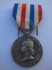 MEDAILLE SNCF 1960 en l'état