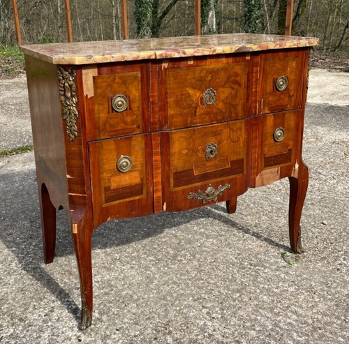 Commode style louis - xv-xvi, en