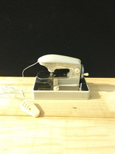 Jouet Ancien - Machine À Coudre vintage Ma Cousette Boutique " Toudeco " ?