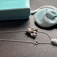 Collier pendentif ours en