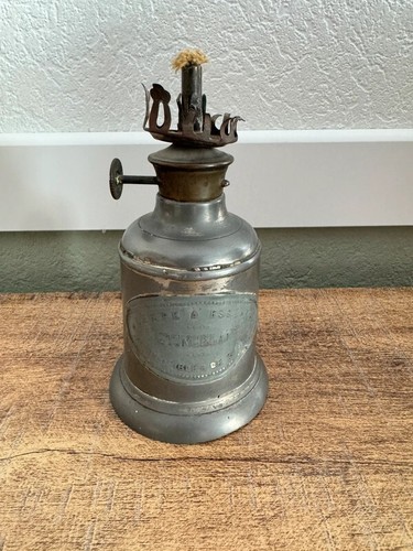Ancienne lampe pigeon - lampe, a