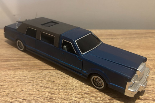 Majorette cadillac limousine - majorette,