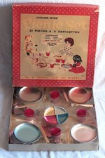 Ancien jouet dînette en