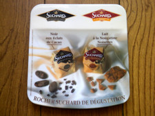 Ramasse monnaie publicitaire Suchard Eclats de cacao et lait nougatine noisettes