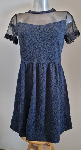 Robe avec empiècement - robe, tulle