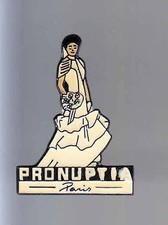 RARE PINS PIN'S .. MODE ROBE