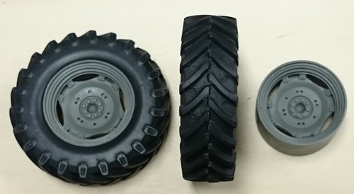 Rear wheel tractor - wheel,