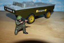 1/32 vehicule amphibie marque Tri-ang Toys dinky meccano made in England