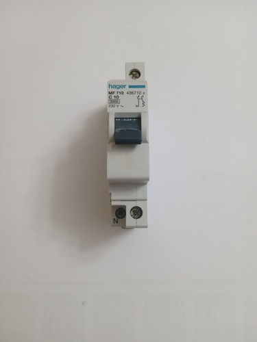 Disjoncteur hager a - 10,