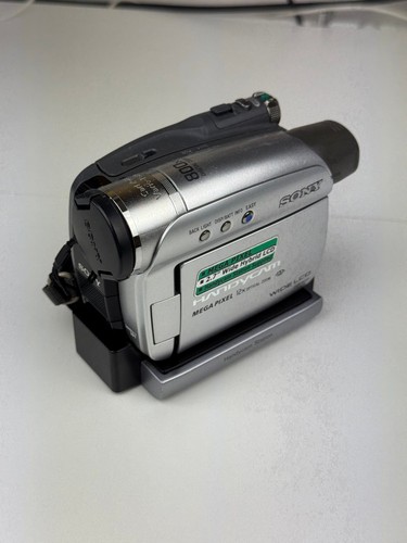 Vintage camera camrecorder - vintage,