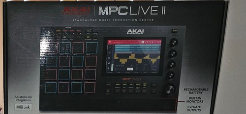 Akai professional mpc live - akai,