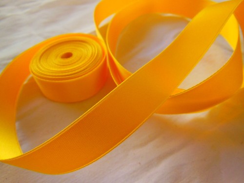 Ruban ancien satin - , jaune