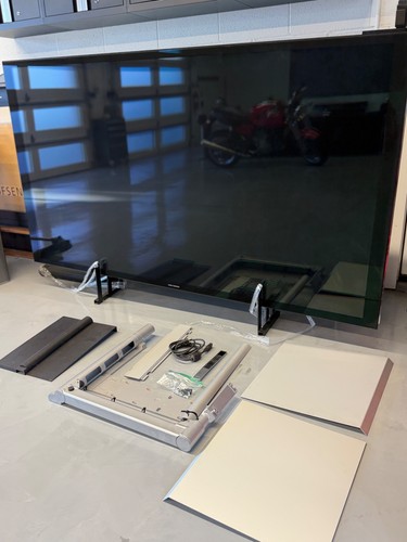 Bang olufsen beovision avant - &,