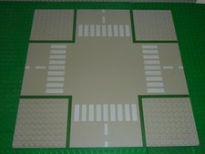 LEGO Baseplate 32x32 Road Crossroads with Road Réf 607p01 Set 6304/1060 