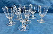 6 ANCIENS VERRES A VIN BLANC