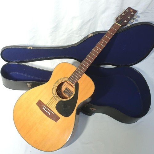 Guitare acoustique vintage