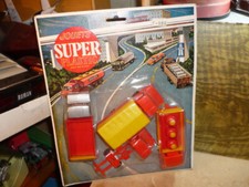 ANCIEN COFFRET INJECTAPLASTIC CAMION BERLIET STRADAIR BOITE BS NOREV SESAME CLE