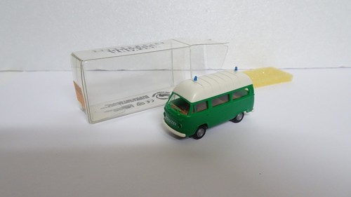 Brekina volkswagen combi t2 - ,