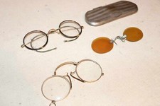 lot de trois vieilles lunettes lorgnette époque 1900