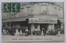 Troyes (Aube) 1, Avenue Doublet Brasserie du Lion de Belfort, E. Bassaille Bière