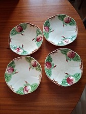 4  ASSIETTES A DESSERT