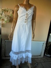 ROBE LONGUE D ETE  BLANCHE A BRETELLES VOLANTS &DENTELLE T2 40/42/44