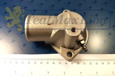 Couvercle supérieur de pompe à eau Peugeot 504 V6 et 604 V6