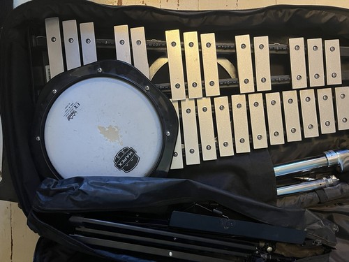 Percussion xylophone middle - xylophone,