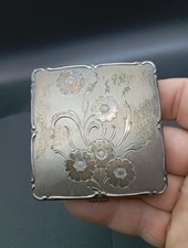 Poudrier /Boîte A Poudre