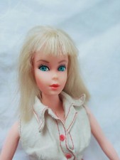 Ancienne poupée Barbie vintage blonde 1968 Mattel Taïwan Canada 1967