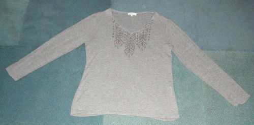 Tres beau pull gris - beau,