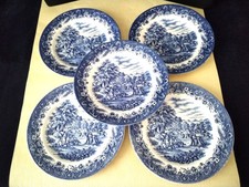 5 Assiettes plates Churchill Currier et Ives    Modèle "Harvest "