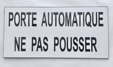plaque gravée "PORTE